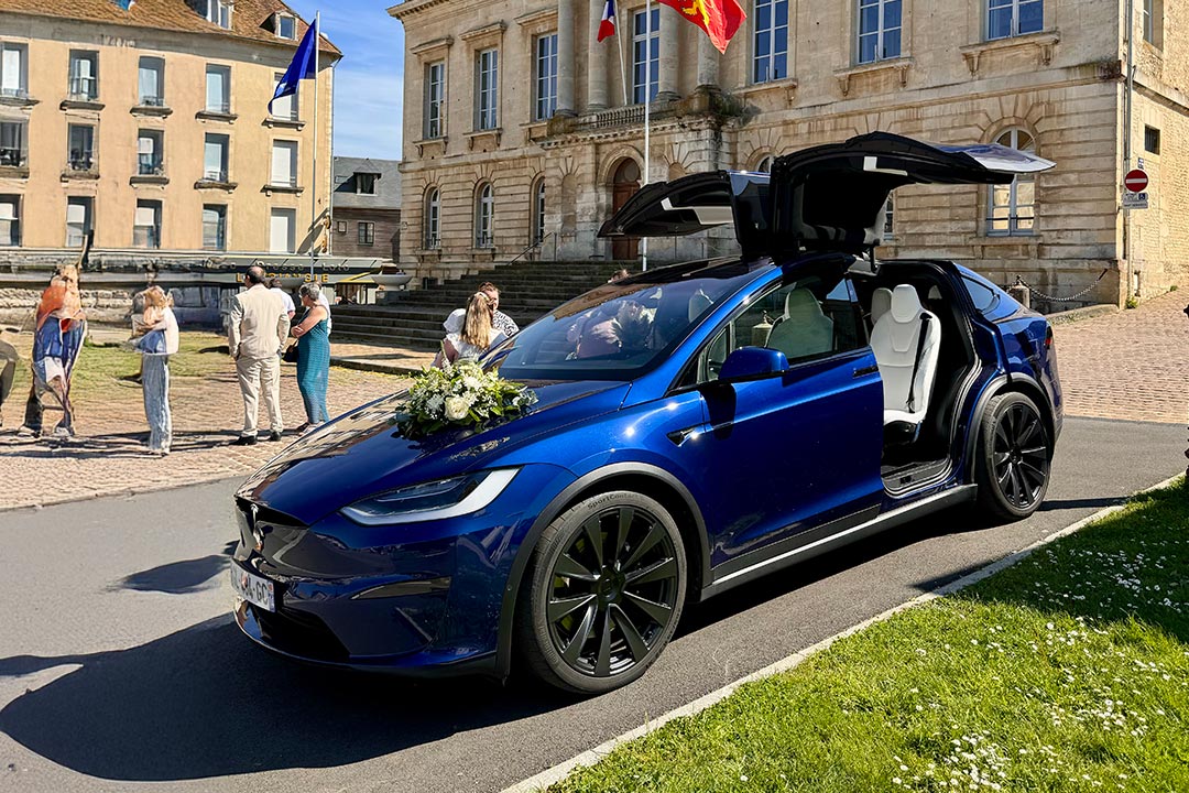 Tesla_model_x_y_s_plaid_mariage_location_normandie_ love car location voiture mariage normandie tesla model x